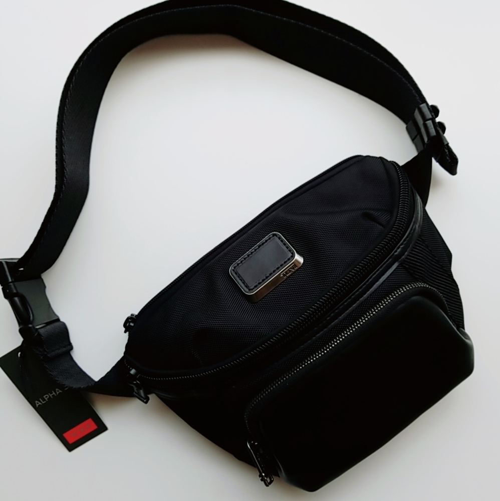 New Tumi alpha bravo utility pouch bum bag